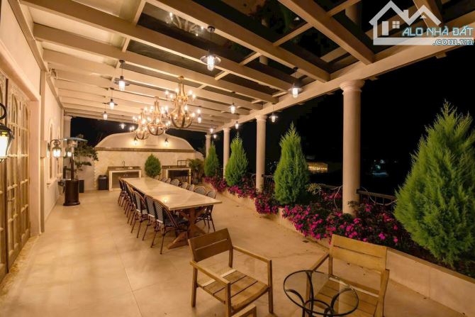 VILLA CAO CẤP THIẾT KẾ VỪA CỔ ĐIỂN + HIỆN ĐẠI, SANG TRỌNG VÀ TINH TẾ 460M2 GIÁ 69 TỶ - 7