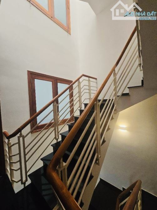 Bán Nhà 5 Tầng, 88m2, HXH Đường Nguyễn Thị Thập, Quận 7 - 8