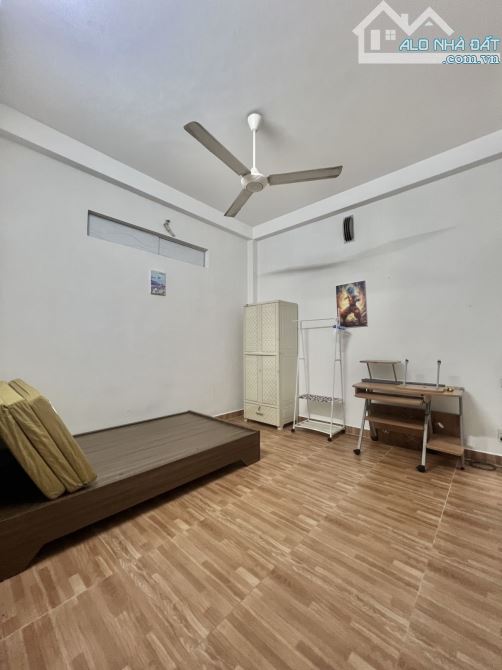 BÁN NHÀ QUẬN 3 • HẺM Ô TÔ • 40M2 - 5 TẦNG - SỔ VUÔNG VỨC - 20M RA MẶT TIỀN - 9