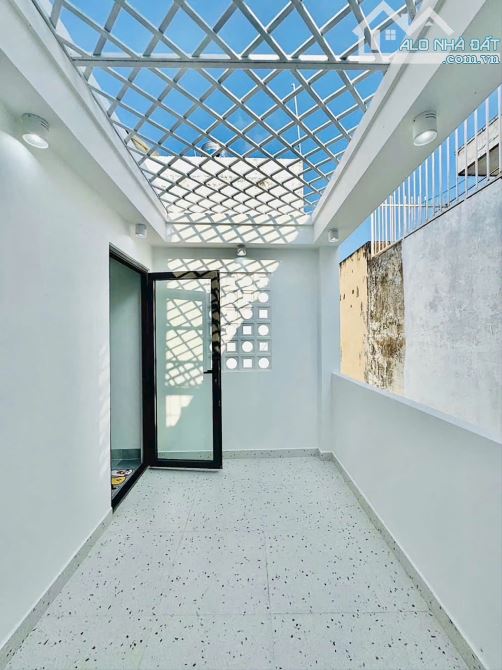 Bán Gấp Nhà Xây Mới 4 Tầng ~56m² – 4PN Master– HXH Đỗ Cửa Ngay CV Làng Hoa - Nhỉnh 8 tỷTL - 9