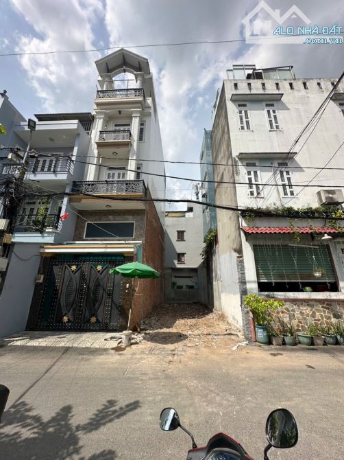 Cần vốn Bán gấp lô đất Đường Số 28, P.6, Gò Vấp