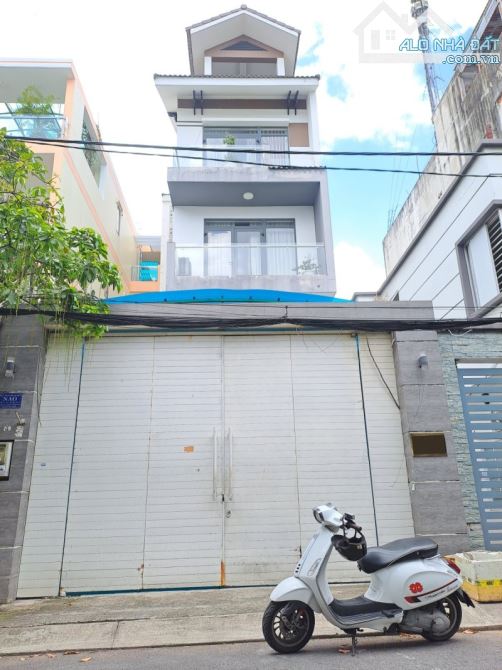 NHÀ ĐẸP 5 TẦNG – HXT DƯƠNG QUẢNG HÀM, P6, GÒ VẤP - NT CAO CẤP – GARA – 130M² – CHỈ 16.9 TỶ