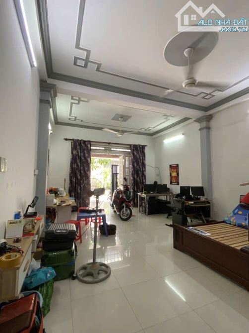 Nhà 3 tầng  Khu Phân Lô Đồng Bộ Ngay nhà Thiếu Nhi  Gò Vấp Hẻm 6m 5x15m Giá 9.5 tỷ