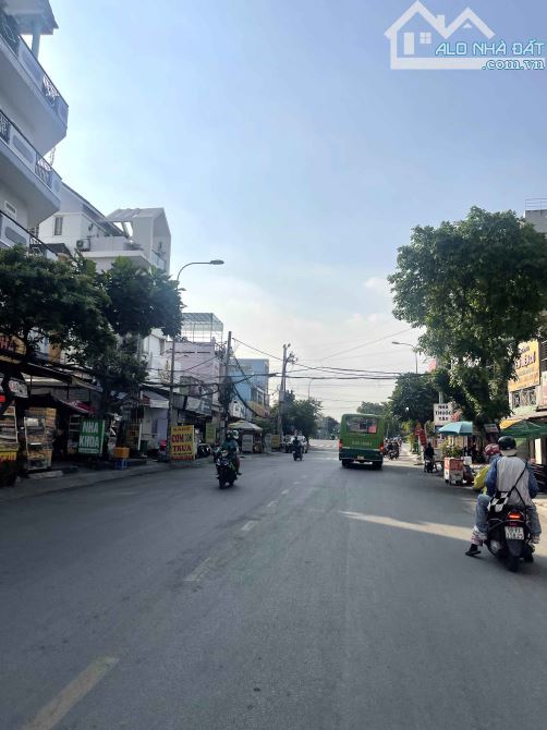 Ngộp bank giảm sốc 4.5 tỷ Đất Thổ Cư  Mặt Tiền – 433m2 - Ngang 16.3m Chỉ ~ 70 Triệu/m² -