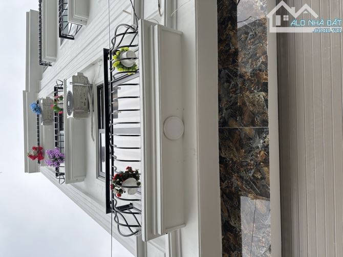 🌟 5 TẦNG XÂY ĐƠN LẬP – 5 PHÒNG NGỦ RỘNG – VÀI BƯỚC RA KĐT HINODE - GIÁ 5.7 TỶ 🌟