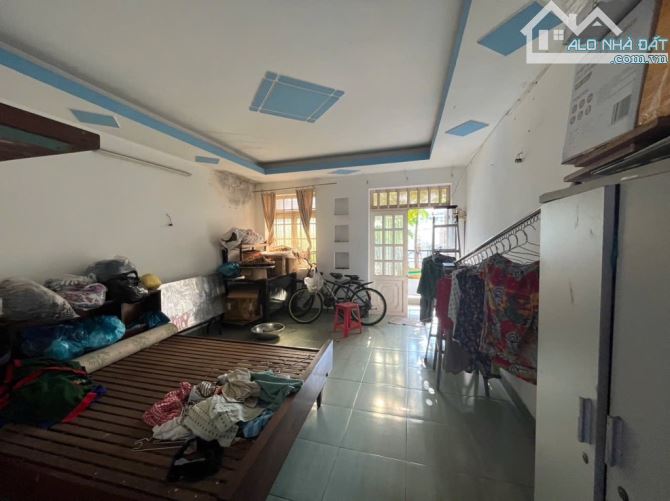 Nhà mặt tiền đường Đông Hưng Thuận phường Tân Hưmg Thuận Quận 12 97m2 nhà 5 tầng bề thế