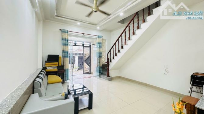 BÁN NHÀ 1 TRỆT 1 LẦU GẦN DT743, ĐÔNG HÒA, DĨ AN – GIÁ CHỈ 3,5 TỶ