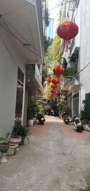Ngã Tư Trần Khát Chân - Lò Đúc - Dân Xây Khung Cột - Phân Khúc Hiếm