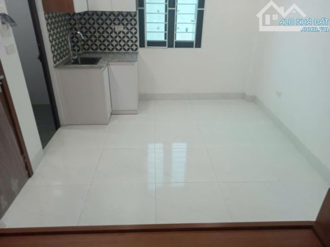 CCMN mới xây Đại Mỗ 48m², 6 tầng, thang máy, lô góc siêu đẹp – 10,8 tỷ