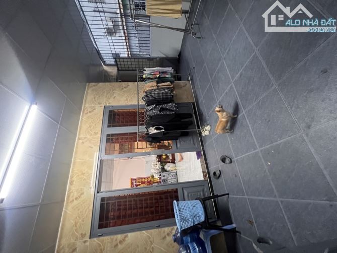 Bán nhà C4, lô góc 2 Mt, 105m2, nhỉnh 7 tỏi