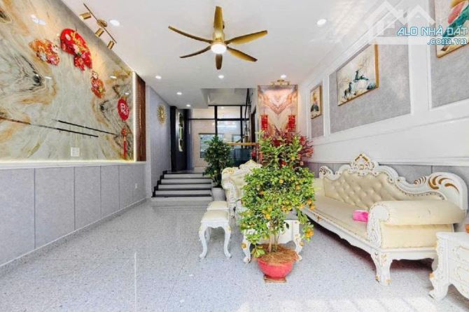 Bán nhà hẻm xe hơi, Đường Số 9, Gò Vấp, 55.4 m² (4m x 14m), 4 tầng - Giá 6.1 tỷ TL