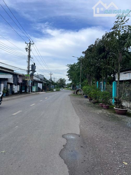 Đất Ngộp Long Thành Đồng Nai. 118m2 có 100TC Giá 950tr Nguyên Lô