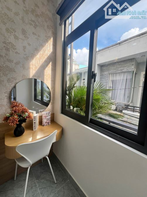 Bán nhà ĐẸP FULL NT Huỳnh Văn Nghệ- DTSàn 77m2(3.3 x 10.5m) 3PN- 4.95T