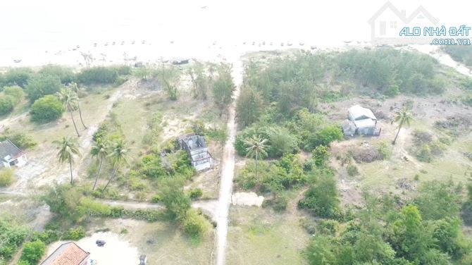 Bán đất ven biển Bình Hải – Diện tích lớn, vị trí đẹp
