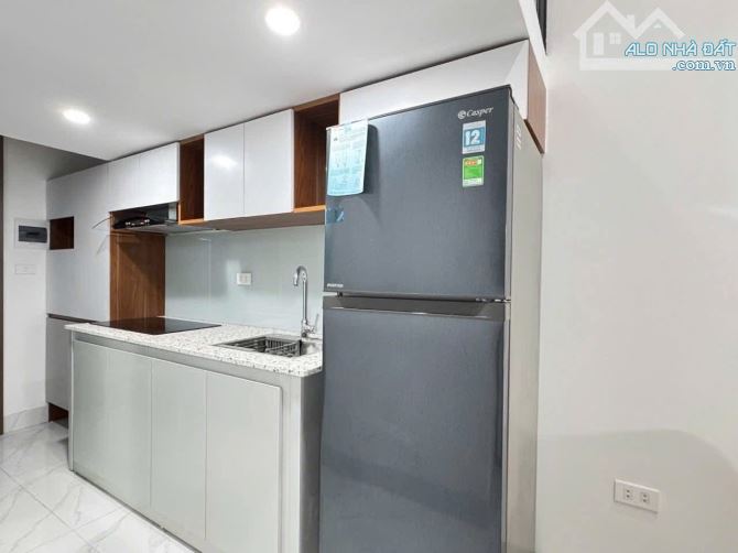 TOÀ APARTMENT MẶT PHỐ CẦU GIẤY 216 m2, 10 tầng, 92 tỷ