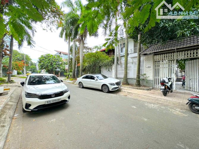 BT Mini Bình Lợi 10x20 Hầm.Trệt.2Lầu.7p lớn.Tốt khối vp đông Nviên