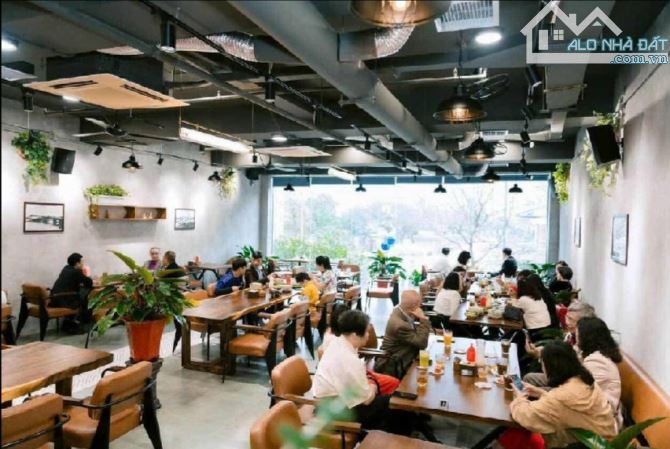 Dòng tiền hơn 3 tỷ/ 170 tỷ / 9 tầng / 147 m2