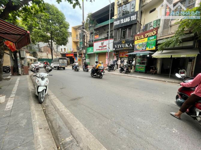 MẶT PHỐ 2 THOÁNG TRƯỚC SAU 20 TỶ 55m 2 TẦNG MT 5m VỈA HÈ Ô TÔ KINH DOANH THUỴ KHUÊ TÂY HỒ