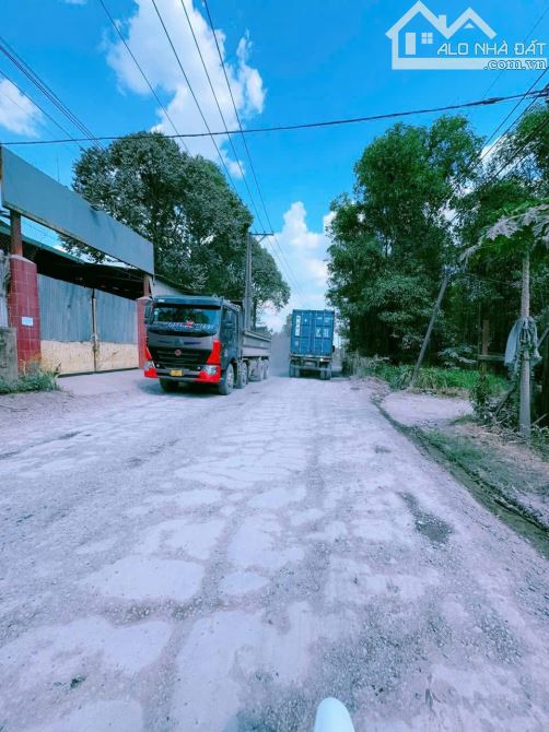 Bán đất  QH SKC 5000m2 cực hiếm Khu Havas Thiện Tân - Vĩnh Cửu - ĐỒNG NAI .