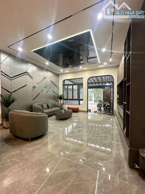 Bán Nhà 1 Lầu Mặt tiền đường Nguyễn Bá Học Phường Tân Mai Đồng Nai - gần Vincom Biên Hòa