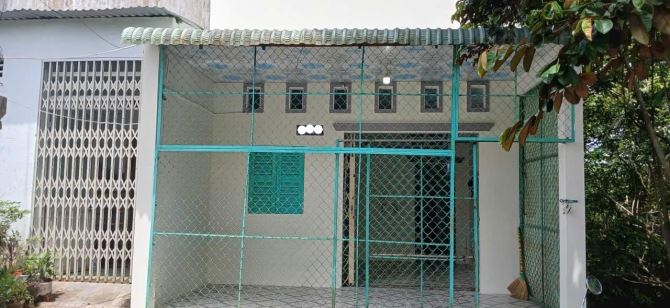 NỢ NGẬP ĐẦU ! Bán gấp căn nhà cấp 4 ở 1 /Đ.  Xuân Thới 3 , Hóc Môn 95m2 SHR giá 975TR