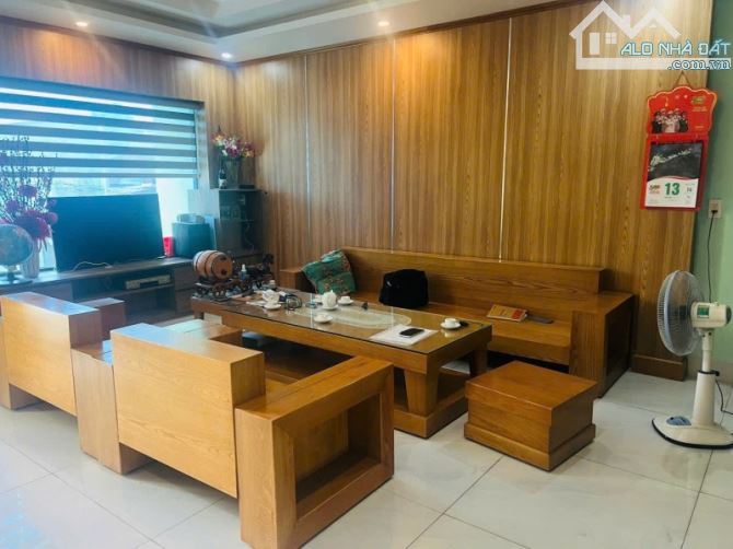 BÁN NHÀ – 86m² – 4 TẦNG – GARA Ô TÔ – Phước Long B Q9 – 8.xx TỶ