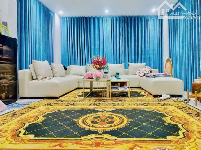 Lý Thường Kiệt P14 Q10 nhà 94.8m2, 7T hầm thang máy, MT 6m, gần BV Trưng Vương giá 28.5 tỷ