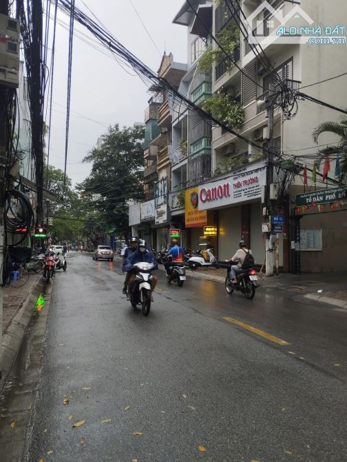 Mô tả:  💥 Nguyễn Ngọc Nại 42m -5 Tầng  - KCBT - LÔ 2 MẶT THOÁNG - VF3 Vào Nhà Mô tả: -giá