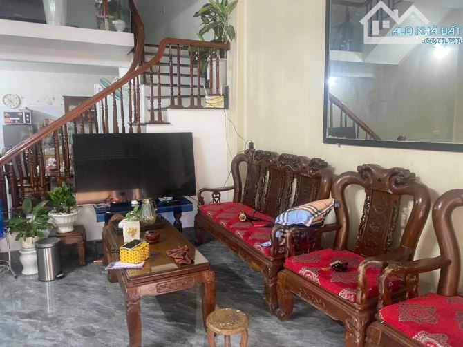 Bán nhà mặt phố nguyễn đình chiểu phường ngọc châu, hải dương
