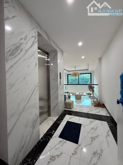Siêu phẩm Phan Đình Giót - Thanh Xuân, 7 tầng thang máy - ngõ oto tránh - 69m2 CHỈ 26,79T