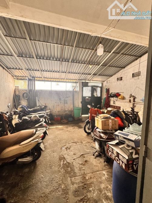 KHÔNG CÓ CĂN THỨ 2! ( NHÀ CŨ BÁN ĐẤT ) BÌNH THẠNH GIÁP PHÚ NHUẬN - (NHỈNH 60TR/M²