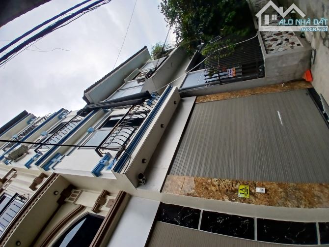 Bán nhà Tả Thanh Oai 42m, 5 tầng, gara ô tô, 5.85 tỷ.