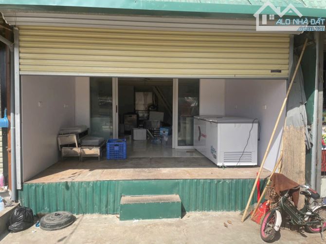 Ki-ốt chân toà Chung cư KĐT Định Công, vỉa hè cực đỉnh, thuê 8 tr/tháng, 30m2. Giá 1.22 tỷ