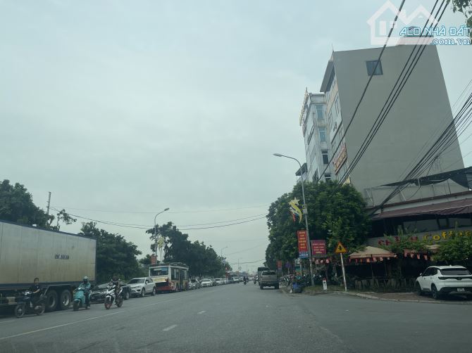 KINH DOANH BÌA LÀNG OTO TRÁNH. TẠI KIM CHUNG ĐÔNG ANH. DT: 91m