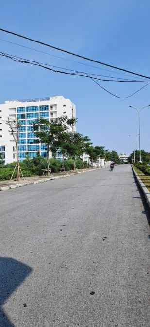 bán lô đất mặt đường 30m lô 27 lê hồng phong - ĐÔNG KHÊ - NGÔ QUYỀN  + diện tích 60m ngang