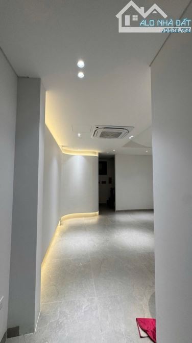 BÁN NHÀ 64M 7TẦNG ĐẶNG VĂN NGỮ ĐỐNG ĐA HÀ NỘI
