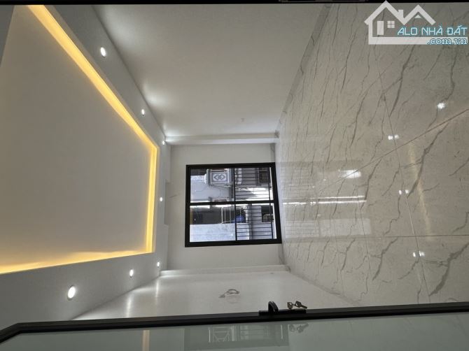 Bán nhà phố Nguyên Xá – 30m² – 5 tầng – Giá chỉ 6.4 tỷ