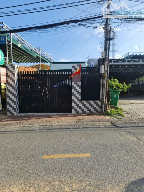 BÁN NHÀ MẶT TIỀN NGÔ QUYỀN – HIỆP PHÚ – DT 180M² – KINH DOANH TỐT