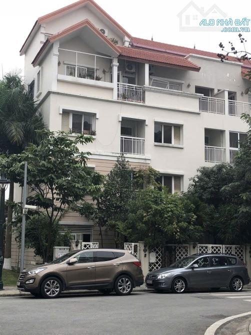 CHO THUÊ NHÀ RIÊNG MỚI ĐEP 115M2X5T FULL NỘI THẤT KĐT SPLENDORA
