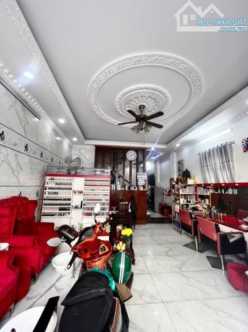 NHÀ 4 TẦNG - VỪA Ở KD - NGANG LỚN GẦN 6M - FULL NỘI THẤT CAO CẤP - NGAY MÃ LÒ  GẦN LÊ VĂN