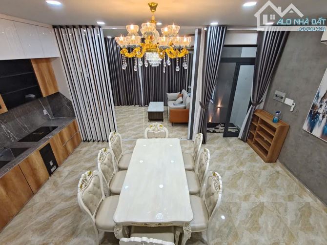 BÁN GẤP TRONG TUẦN - BẠCH ĐẰNG - 6M X 20M - 3 TẦNG - 21 TỶ