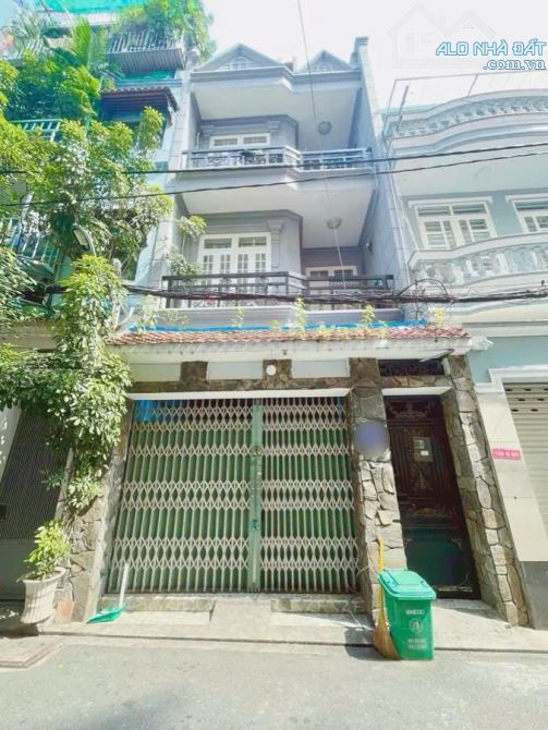 NGỘP NGÂN HÀNG BÁN GẤP TRONG THÁNG - CỘNG HÒA - 5M X 22M - 4 TẦNG - 19.6 TỶ