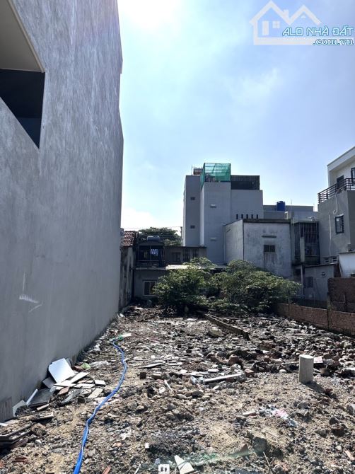 Bán lô đất Q12 Tô Ngọc Vân,diện tích công nhận 112m²,đường thông nhau,giá chỉ 4.75 tỷ.