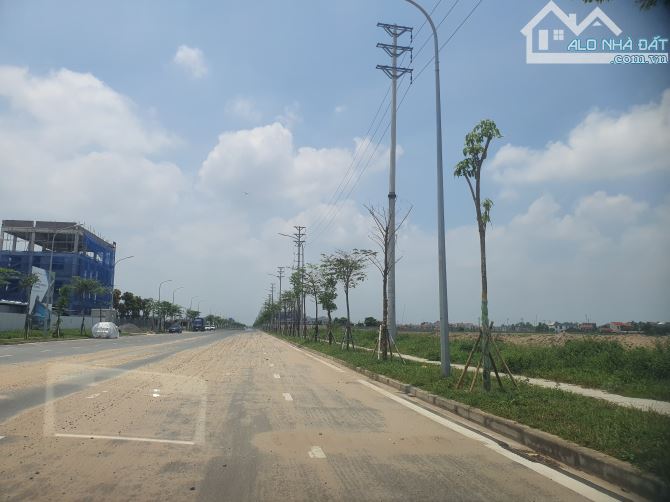 Công ty cần bán 4,3 ha đất sản xuất gần đường cao tốc Hưng yên-thái Bình chỉ 2,7 triệu/m²