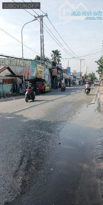 BÁN ĐẤT TẶNG NHÀ XƯỞNG ĐƯỜNG VÕ VĂN VÂN  644.8M2 NGANG 13 NỠ HẬU 15 DÀI 47 CHỈ 15 TỶ