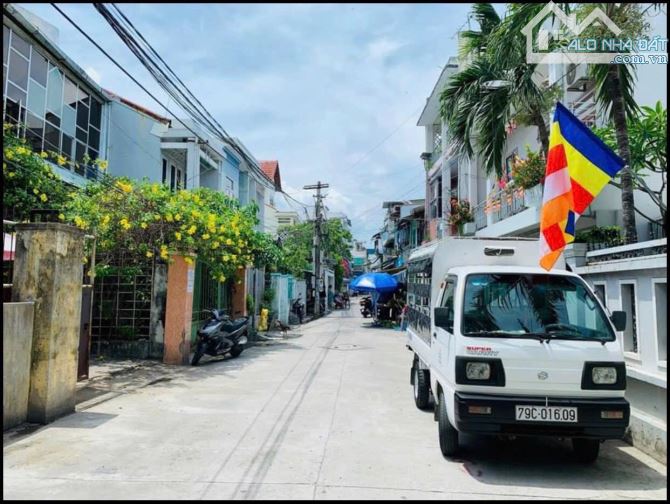 Bán nhà đường Phật Học - Mã Vòng, trung tâm tp Nha Trang. Hẻm ô tô thông 2 đầu. Giá tốt