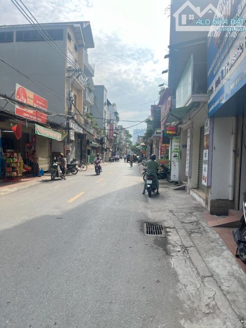 LÃI TO - 47M2 - NHÀ MỚI TAM TRINH - 10M Ô TÔ - CHỈ 8.4 TỶ