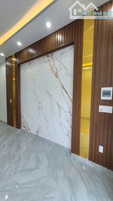 (Đẹp) Cần tiền bán căn nhà 3 T mới đường 3m Đất Đỏ,Kiến An dt 52m2.Giá 2,5 T - 1