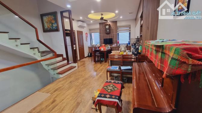 LIỀN KỀ VĂN QUÁN - HÀ ĐÔNG - PHÂN LÔ KINH DOANH - 2 MẶT THOÁNG - GARA Ô TÔ - VỈA HÈ - 82M - 1