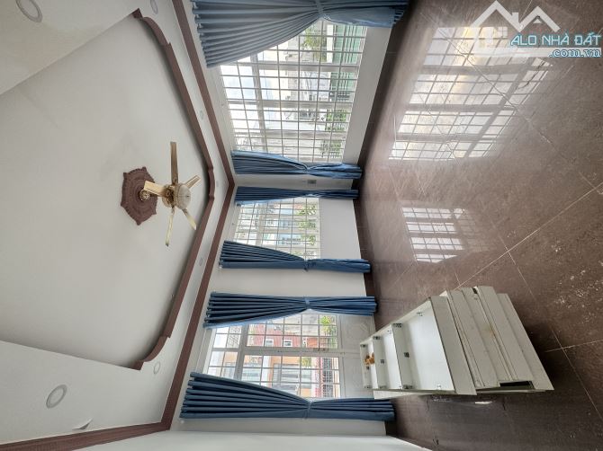 BIỆT THỰ 2 TẦNG SÂN VƯỜN, DT 8x25 200M2, HẺM XE HƠI NGỦ TRONG NHÀ, LINH ĐÔNG,Chỉ 12 Tỷ X - 8